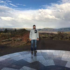 Meet your Posher, Eno